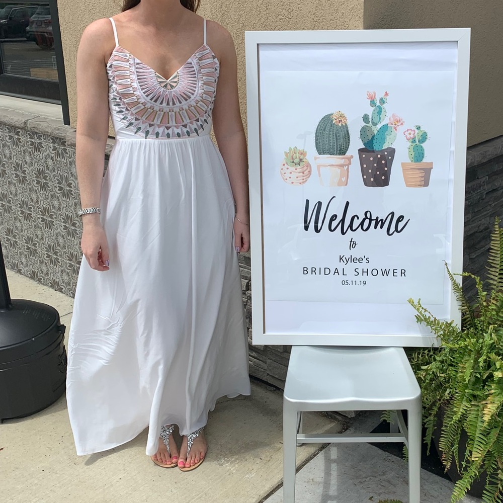 Lulus White/Color Maxi Dress. Size Medium.